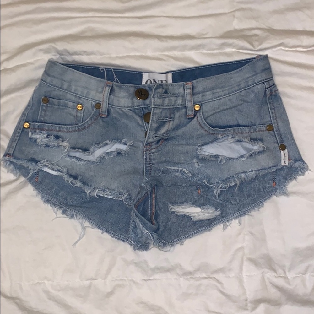 One teaspoon shorts